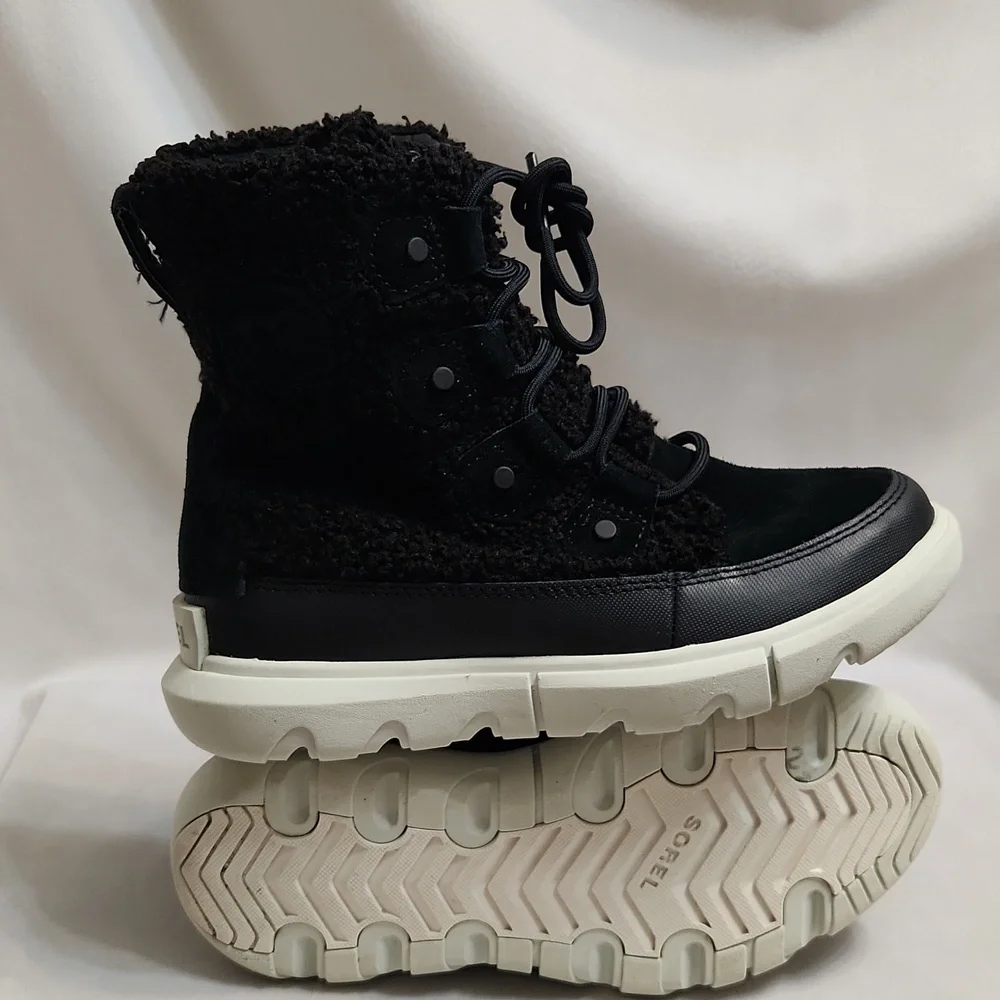 Sorel Explorer II Joan Cozy Winter Black Suede Boots (W Size 5)